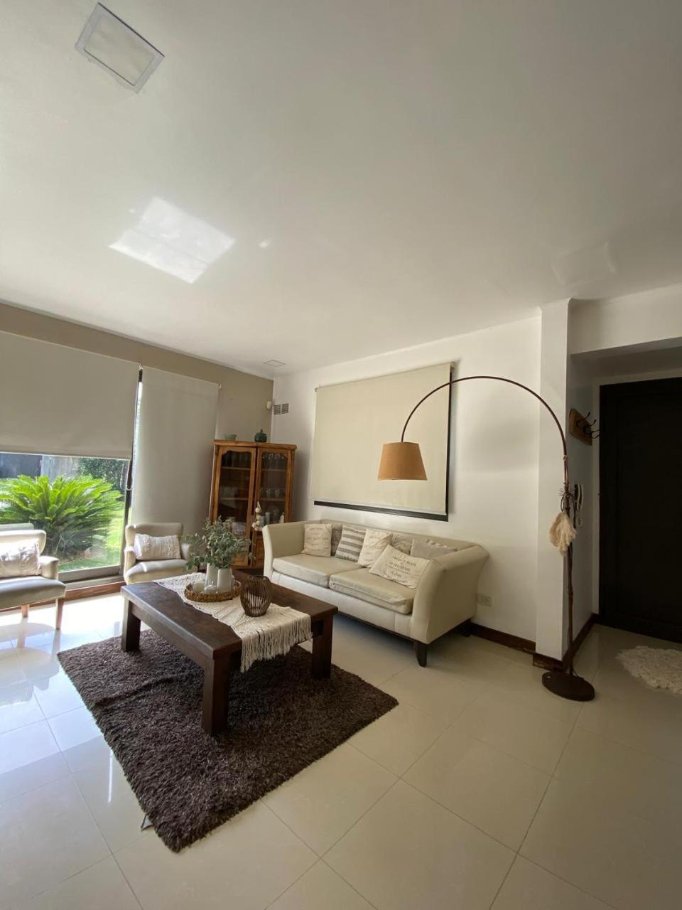 Dream House * Baradero